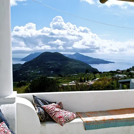 Paradiso - Spectacular Sea View Over Volcanoes *