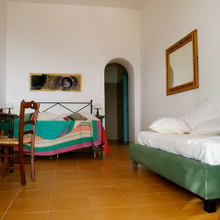 Apartment Paradiso