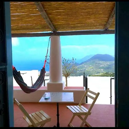 Paradiso - Spectacular Sea View Over Volcanoes Piano Conte